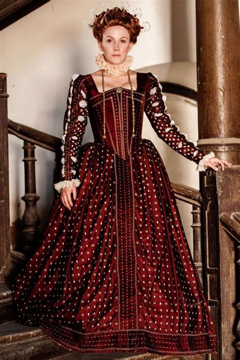tudor era fashion